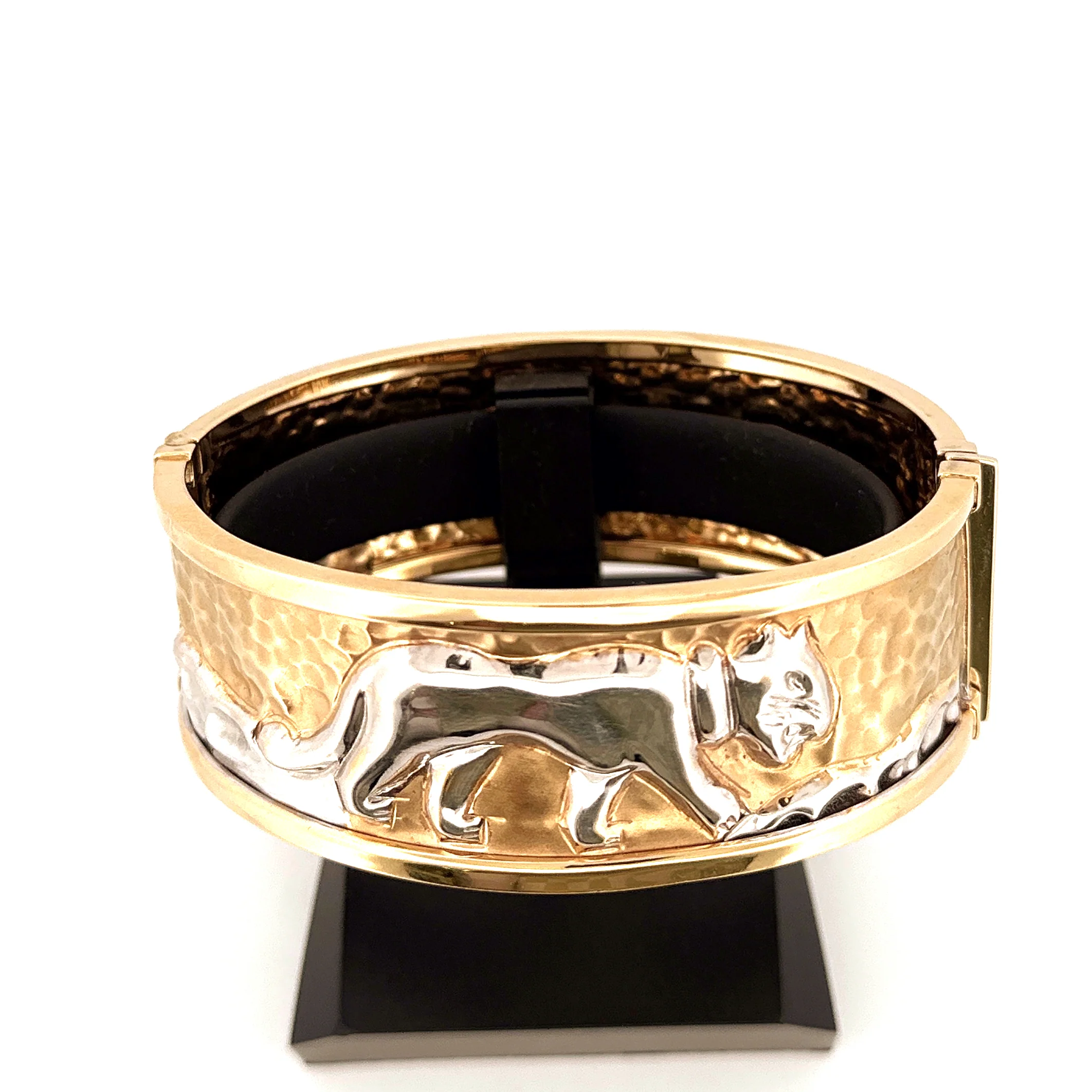9ct 2/tone Africa bracelet - Image 3