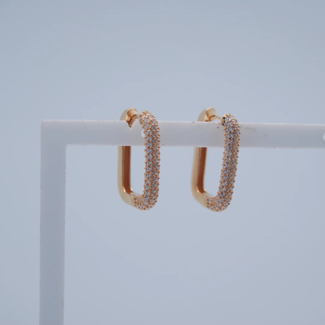 9ct gold cz hoop - Image 2