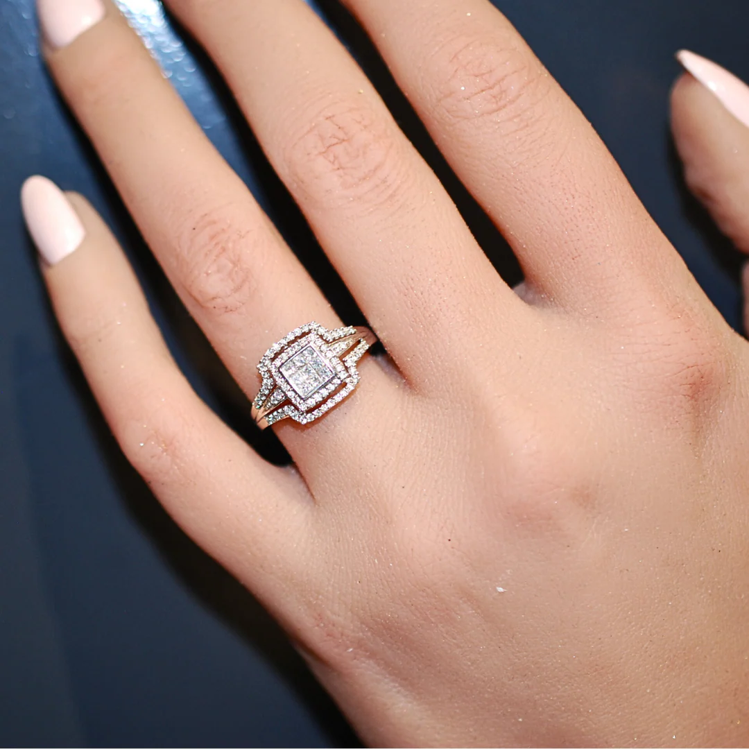 9ct gold diamond ring - Image 4