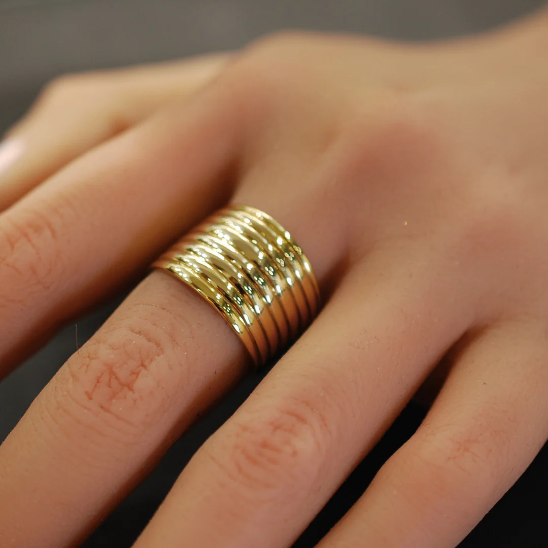9ct yellow gold ring - Image 3