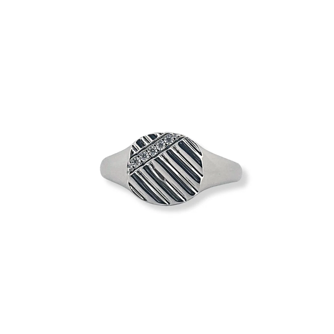 Silver cz ring